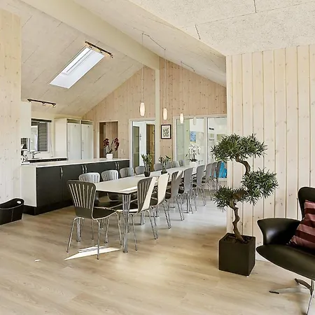 בית נופש Luxury With Pool - By Traum *